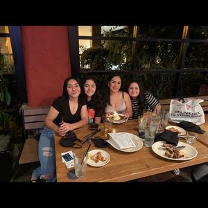 Meet your Posher, Roberto